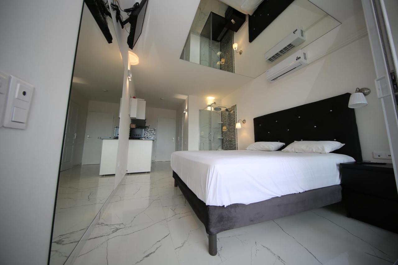 Studio Indecent Agde Exterior foto